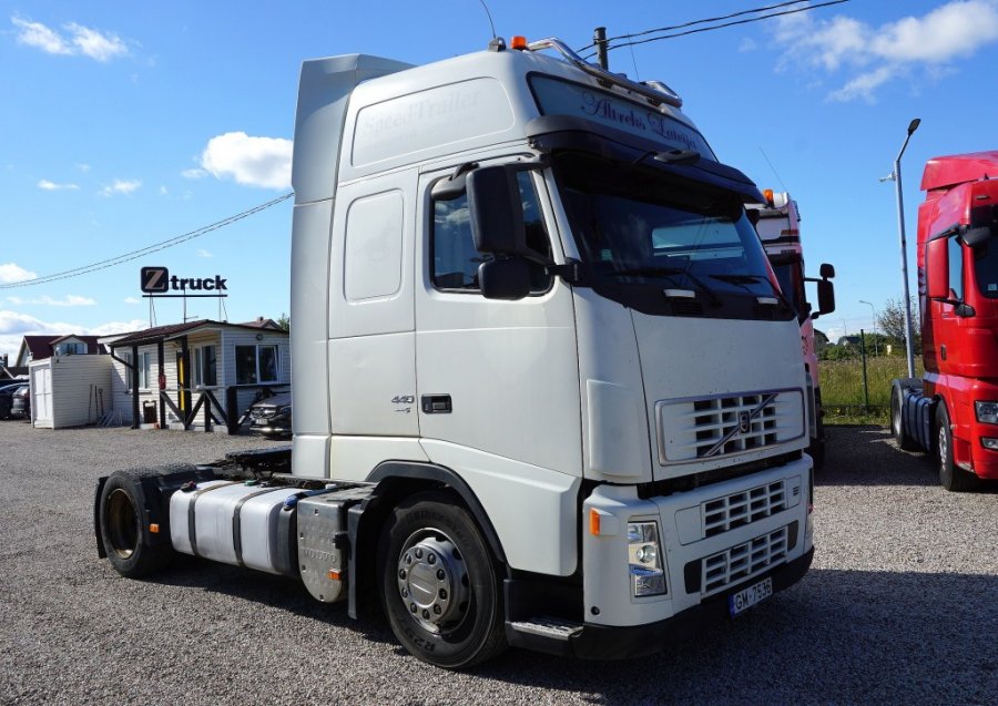 VOLVO FH13 440 Euro5 Mega Tractors Z Truck Sale Of Commercial